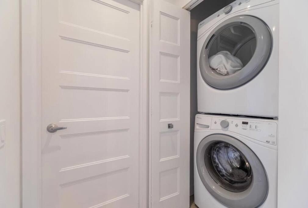 Penthouse With Free Indoor Parking Downtown Apartment Quebec City Luaran gambar